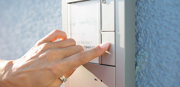 Sprech­anlagen bei Elektro-Leps GmbH in Dessau