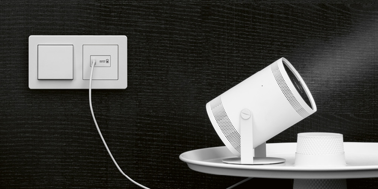 Ladegerät USB PD 60 bei Elektro-Leps GmbH in Dessau